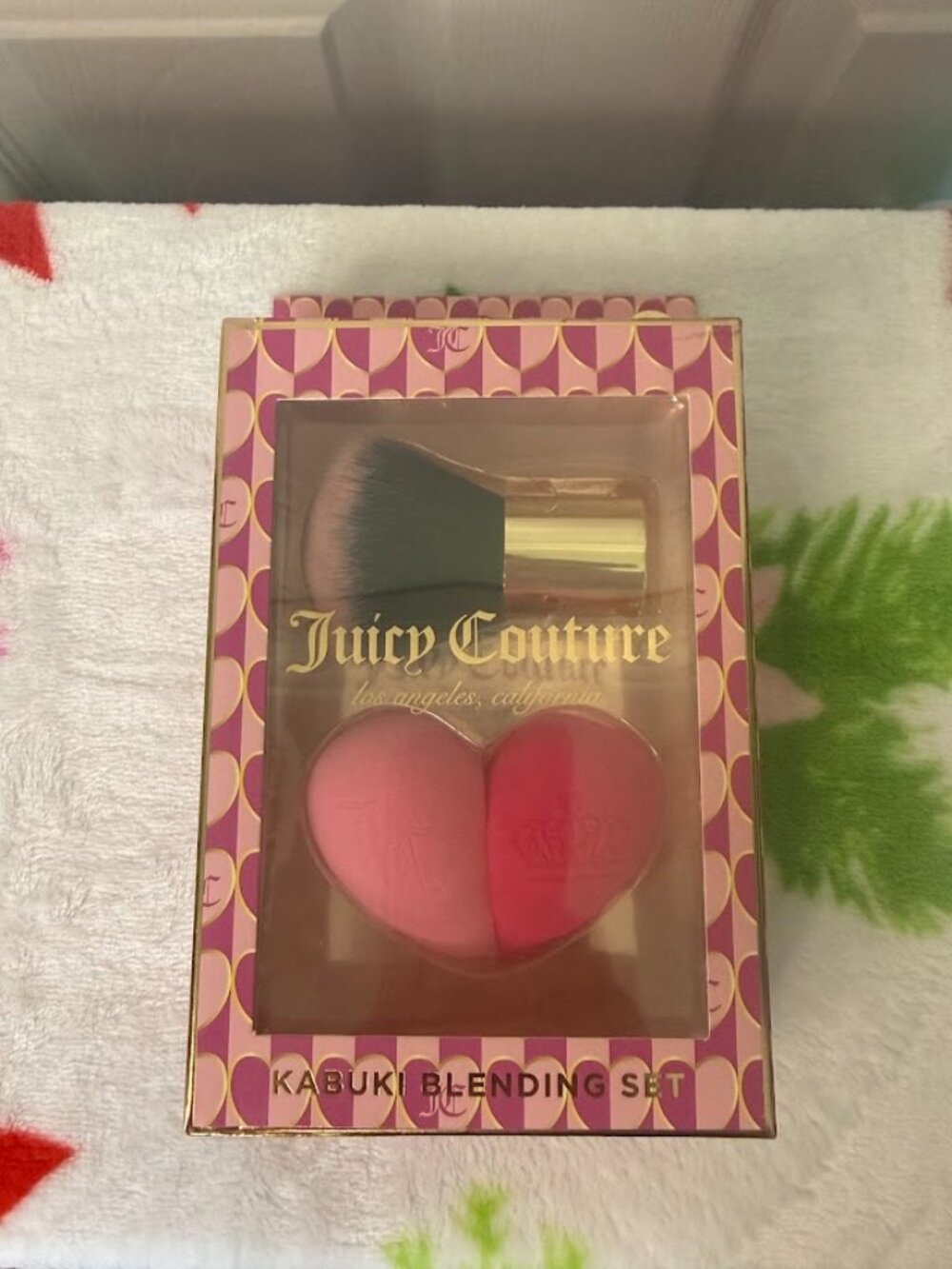 Juicy Couture Kabuki Blending Set